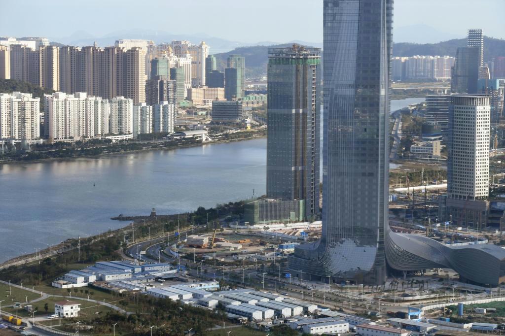 マカオに特権　中国本土に「飛び地」貸与　一体化加速　香港代替に育成の見方