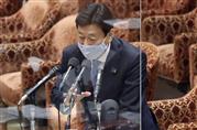 衆院内閣委員会で答弁する西村康稔経済再生担当相＝１３日午前、国会・衆院第１委員室（春名中撮影）